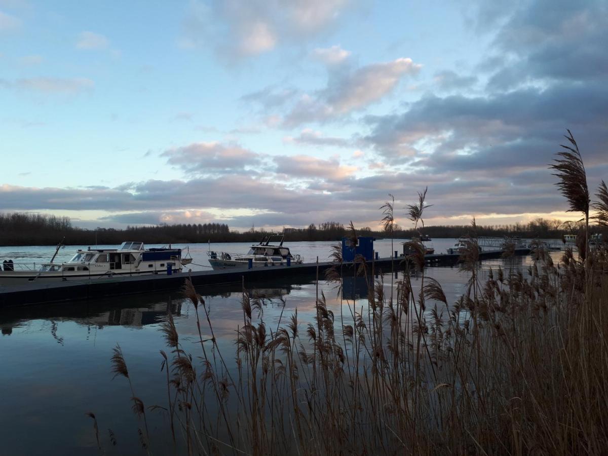 Vertentenhuis Hamme Exteriér fotografie